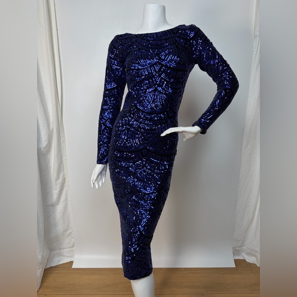 Dress the Population Emery Purple Sequin Open Back Sheath Dress - Picture 3 of 10